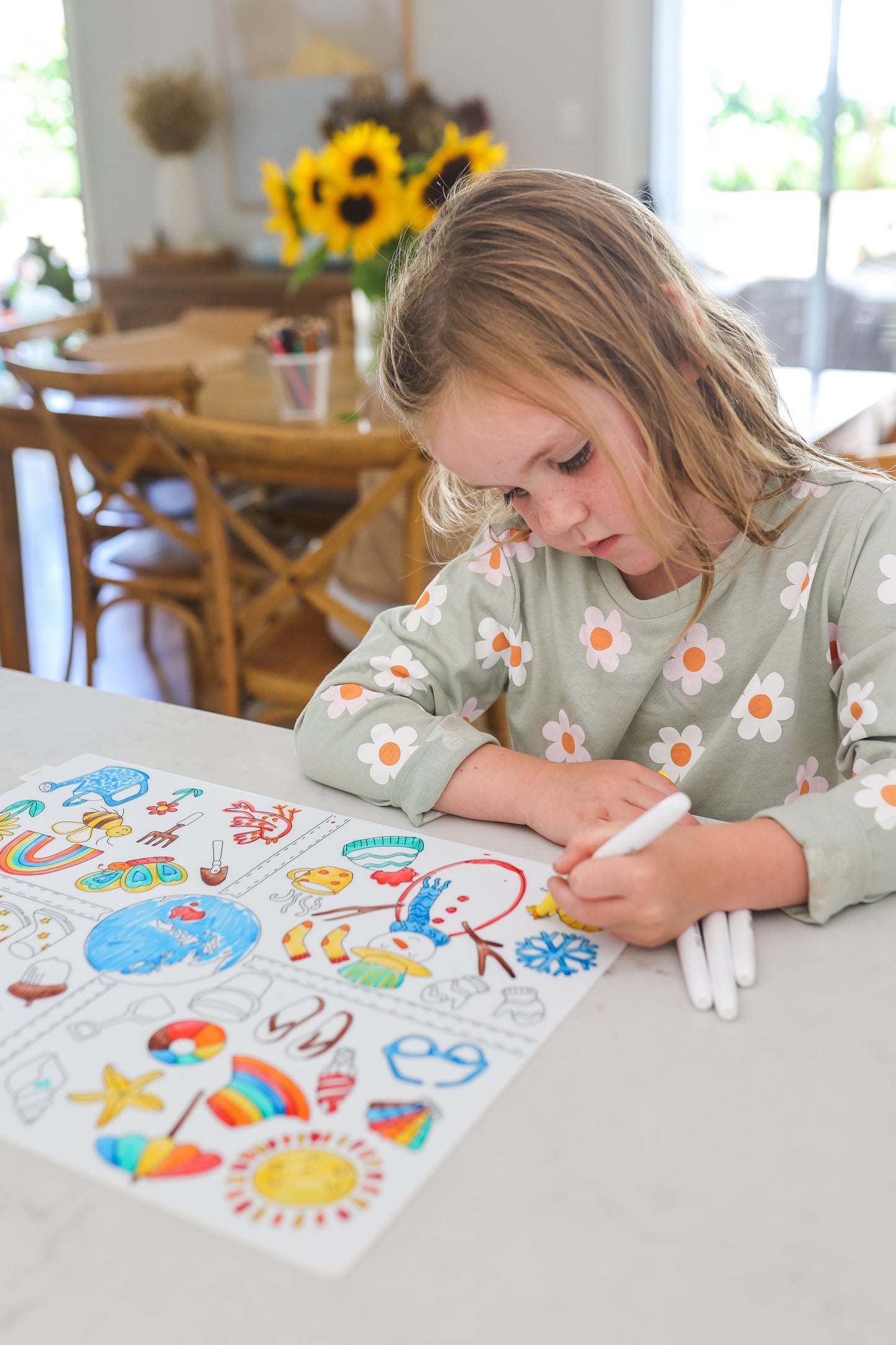 Seasons Reusable Scribble Mat