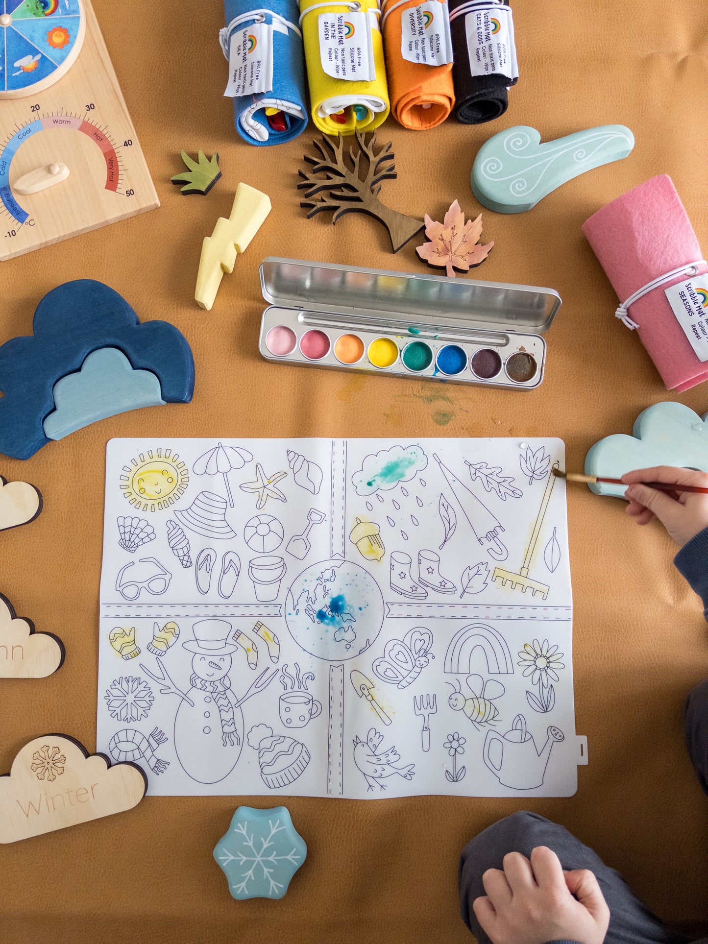 Seasons Reusable Scribble Mat