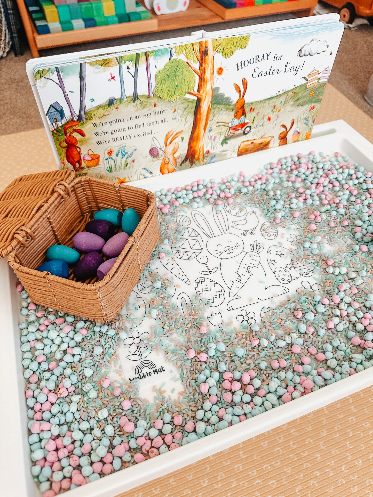 Easter Cracker Reusable Scribble Mat