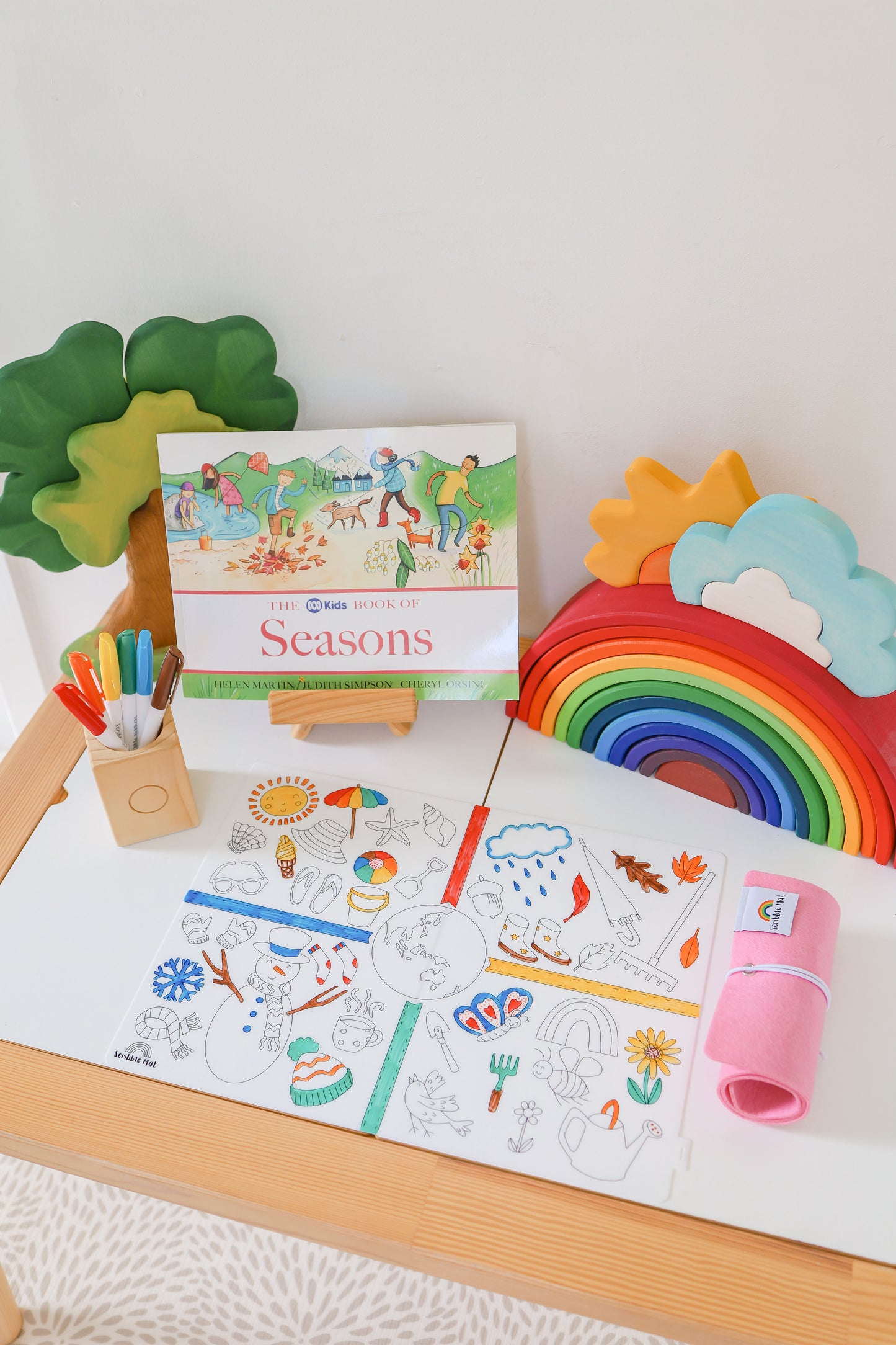 Seasons Reusable Scribble Mat