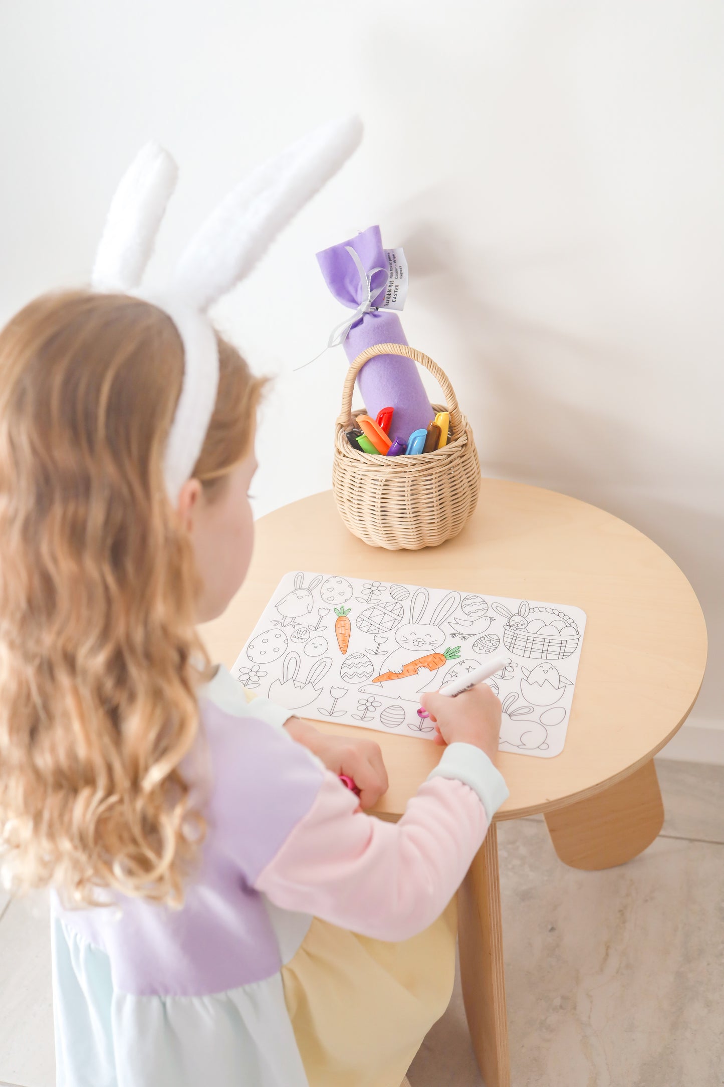 Easter Cracker Reusable Scribble Mat