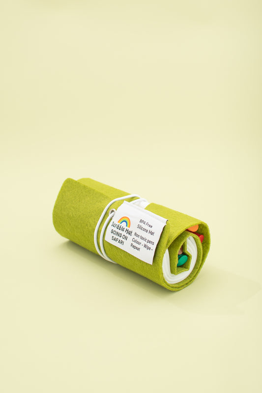 Going on Safari Reusable Scribble Mat