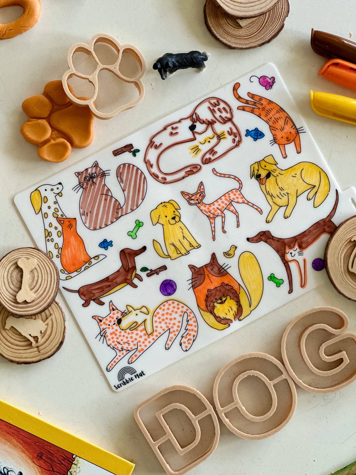 Preorder (Posted March) Mini - Cats & Dogs Reusable Scribble Mat